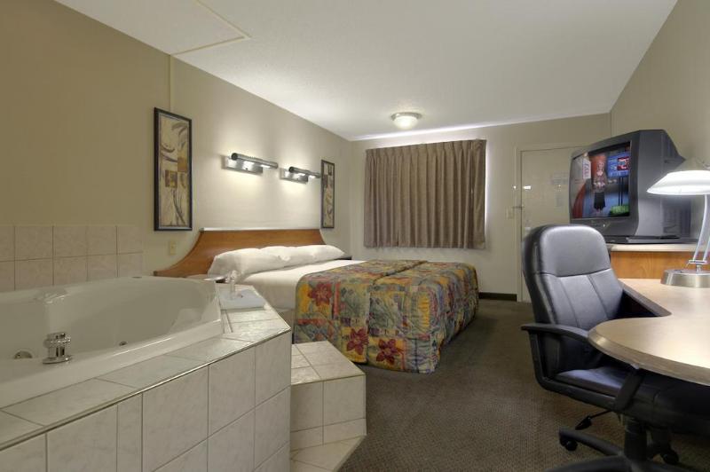 Super 8 By Wyndham Findlay Otel Dış mekan fotoğraf